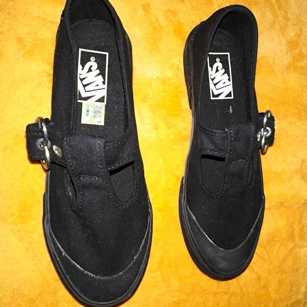 Vans Women's Black Canvas Sneakers